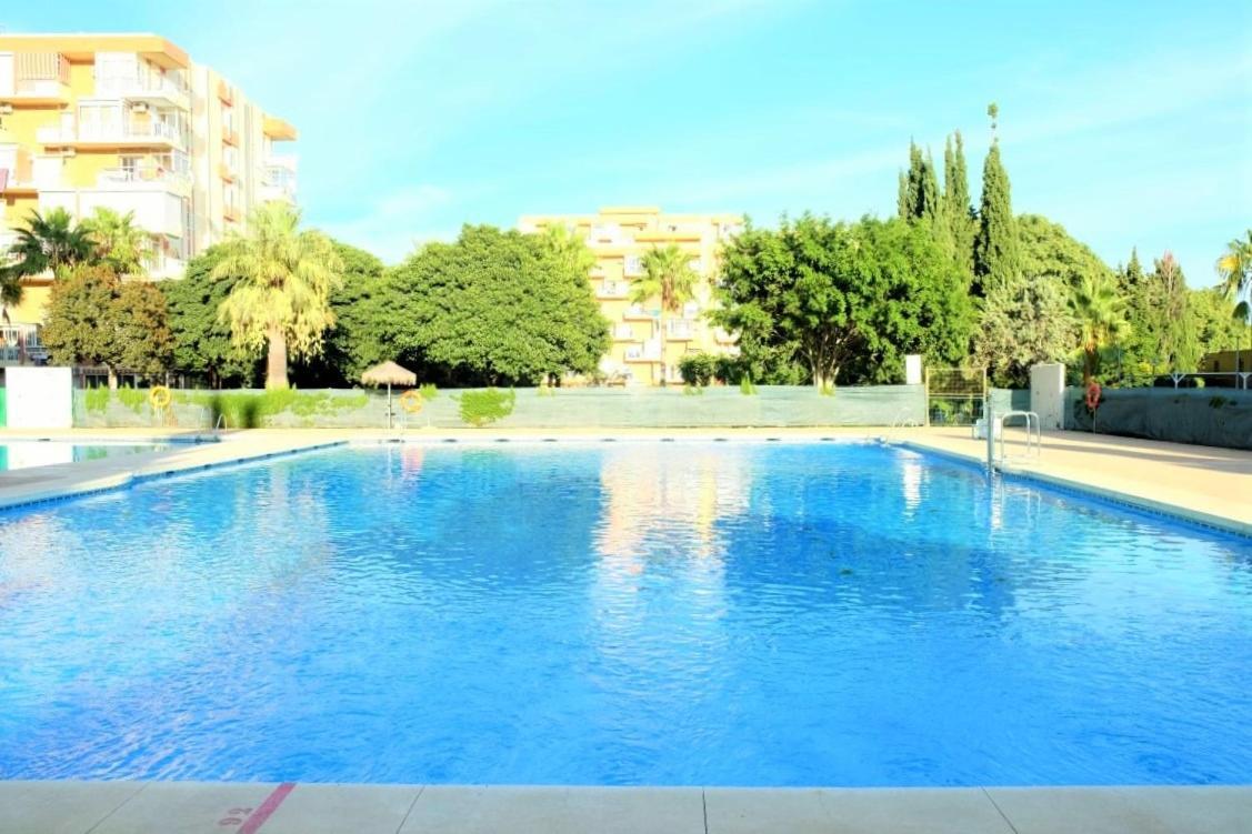 Appartamento Aguila Sea View Benalmádena Esterno foto