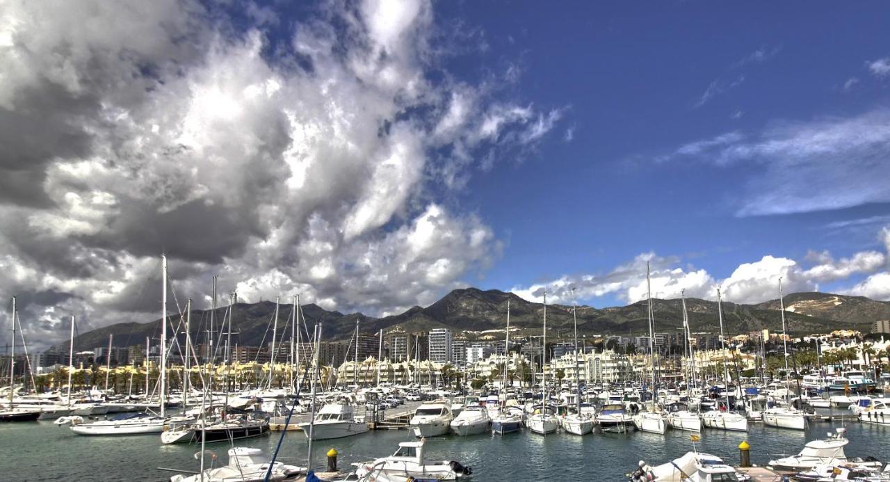 Appartamento Aguila Sea View Benalmádena Esterno foto