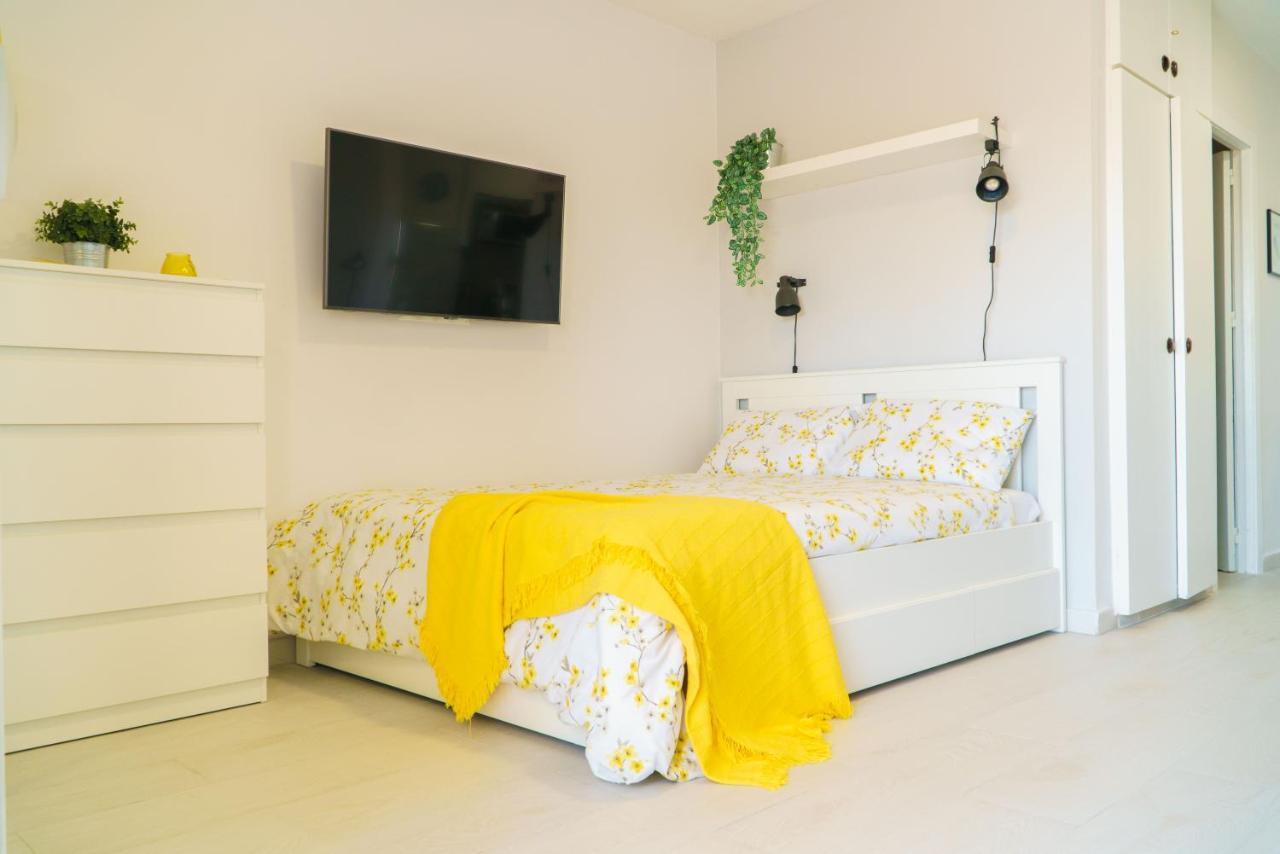 Appartamento Aguila Sea View Benalmádena Esterno foto